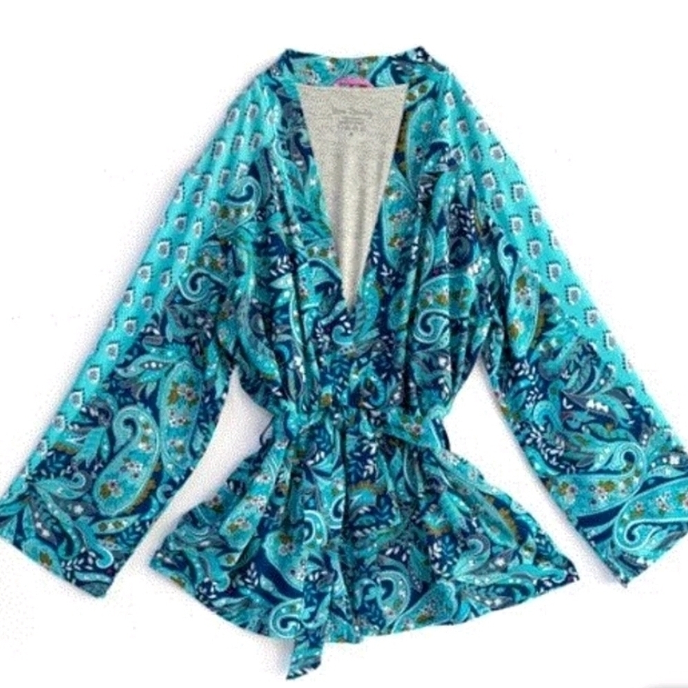 Vera Bradley Kindall Wrap Robe in Daisy Paisley Pattern New In Package. Sz Small